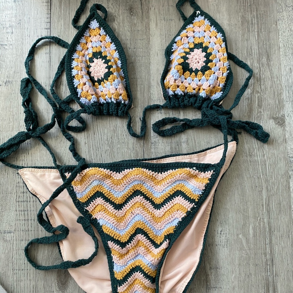 CROCHET BIKINI